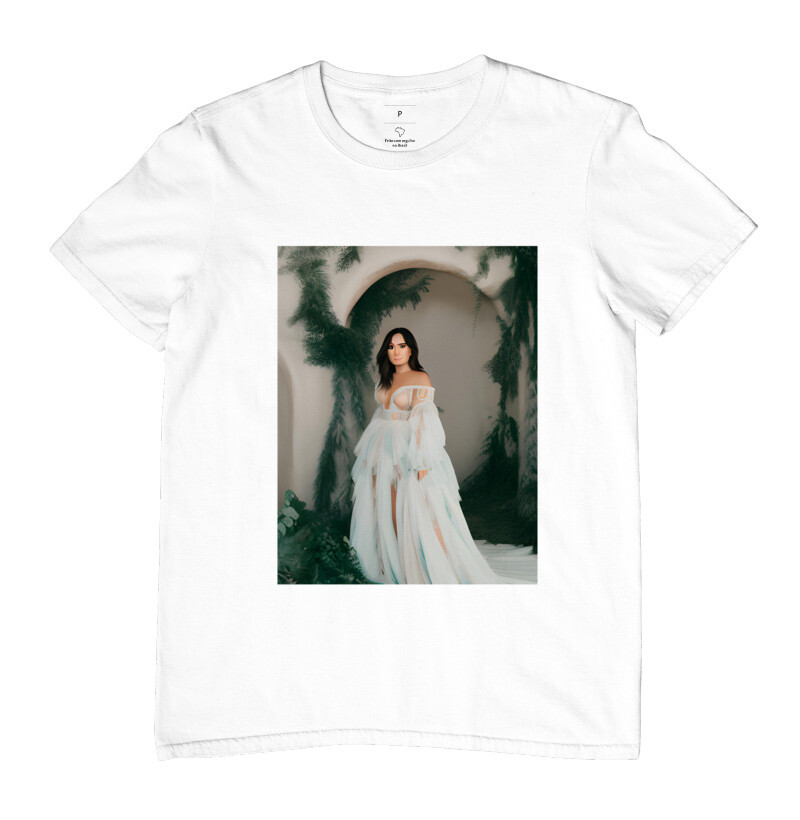 Demi Lovato T-shirt
