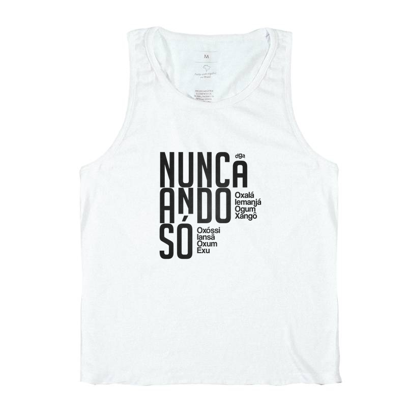 Camiseta Umbanda - Nunca Ando Só