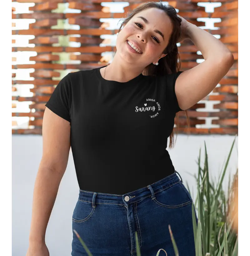 Camiseta Sarang e 3 repetições de Amor