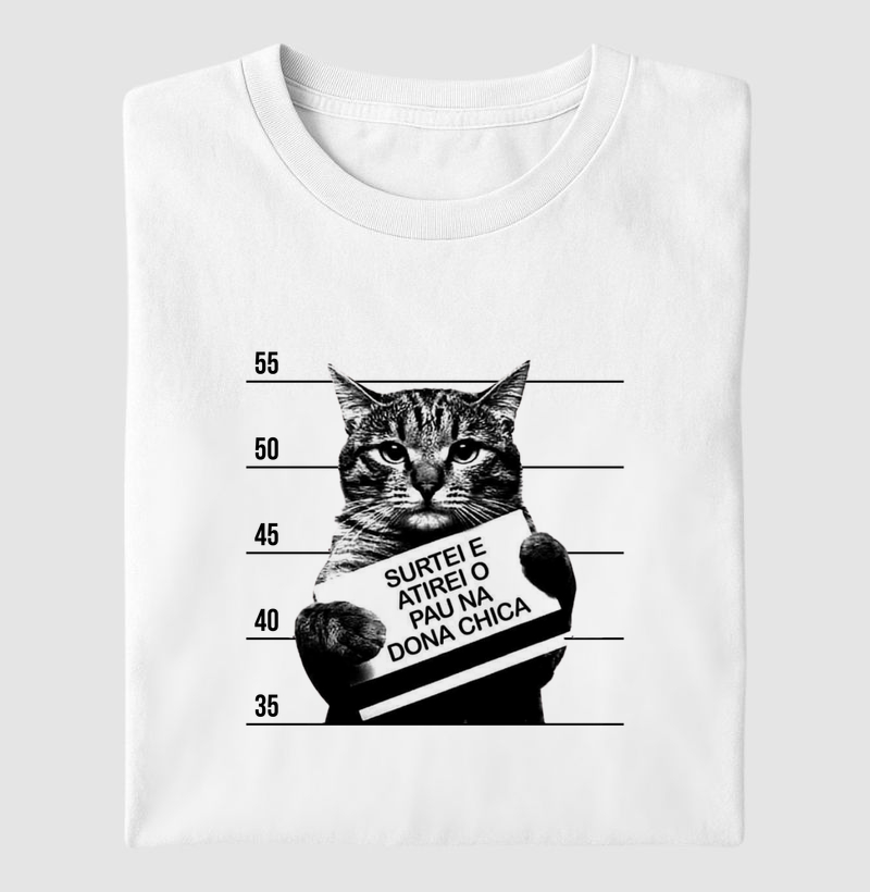 Surtei e Atirei o Pau na Dona Chica