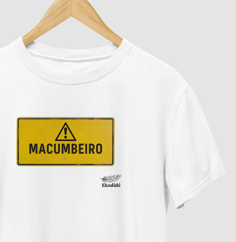 Cuidado, macumbeiro 