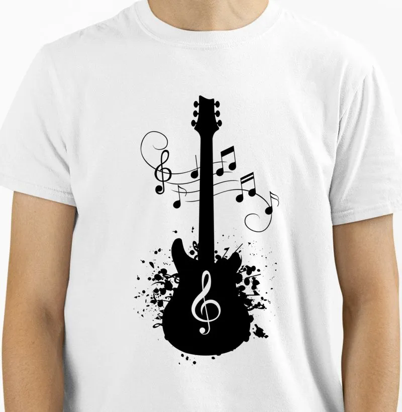 Guitarra vibrando notas sonoras