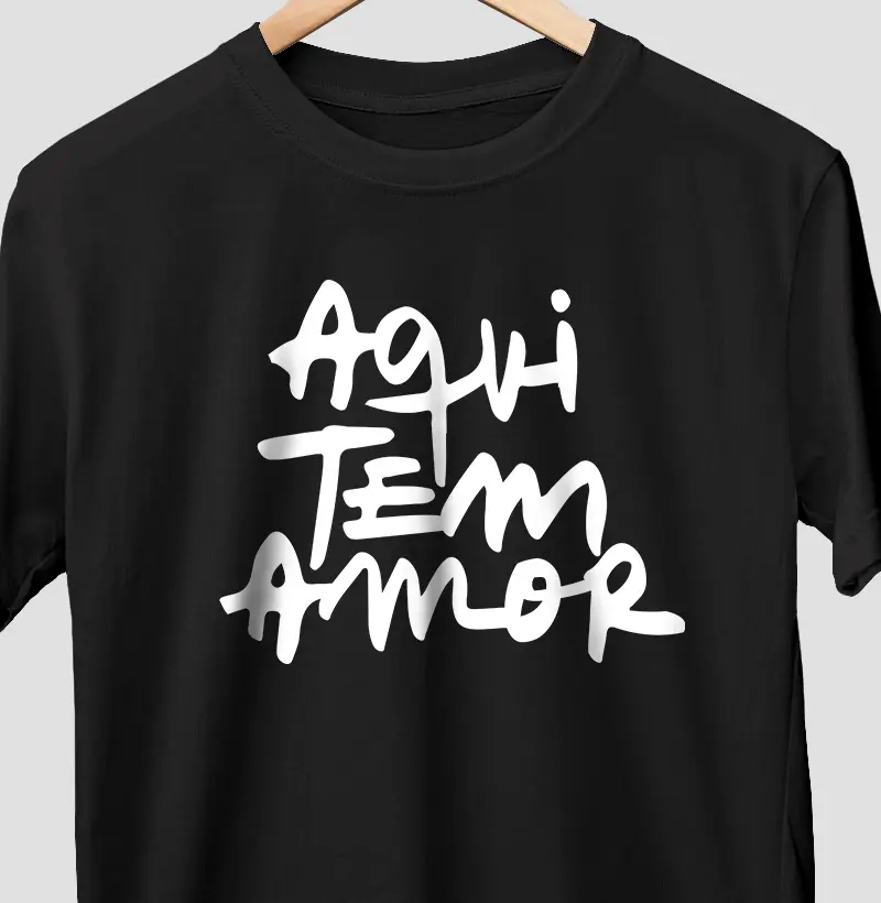 Aqui tem Amor