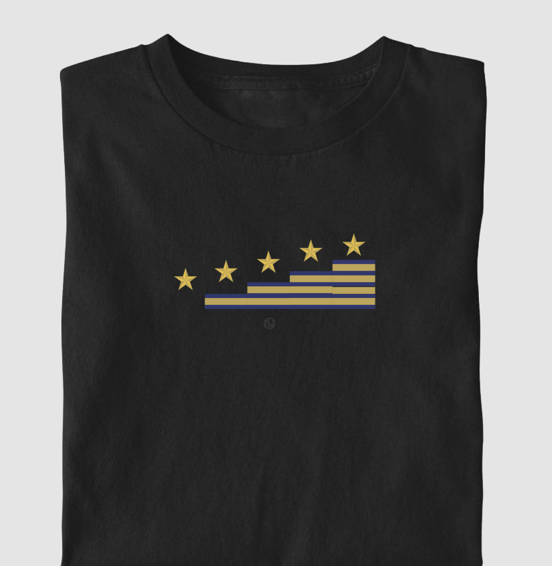 Camiseta Escada do Comandante