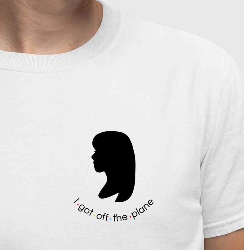 Camiseta Namorados - O gott off the plain