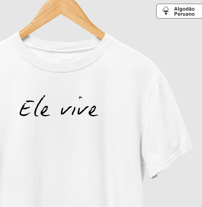 Ele vive minimalista