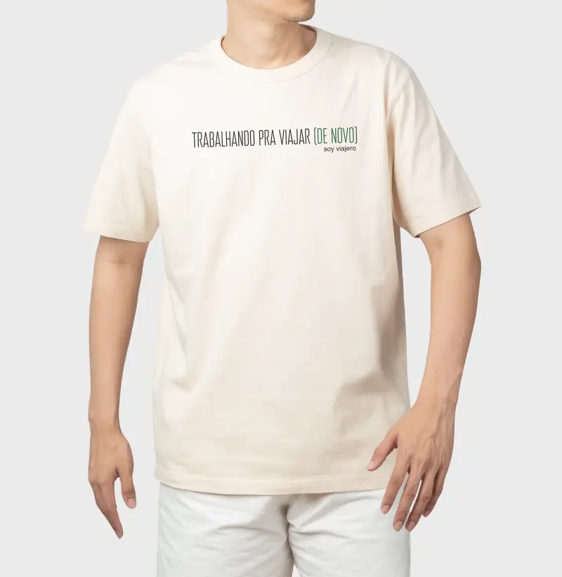 Camiseta Oversized Trabalhando para Viajar