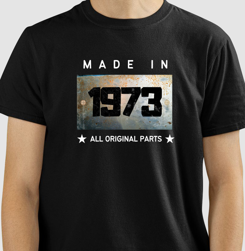 Camiseta all original parts (Personalizada com o ano de nascimento)