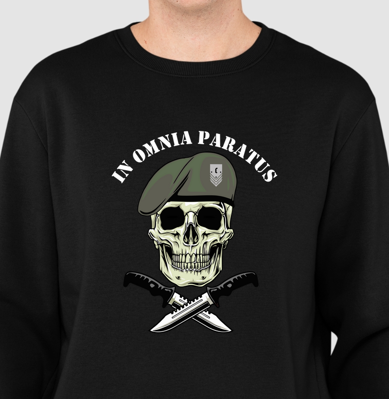 IN OMNIA PARATUS/ Suéter Moletom