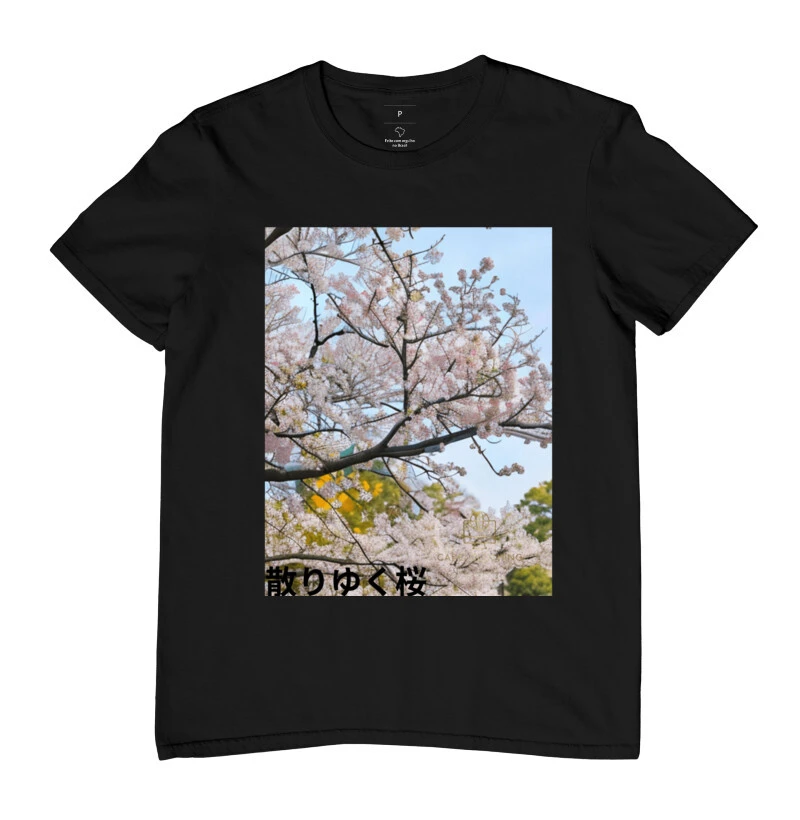 Camiseta Primavera em Petálas