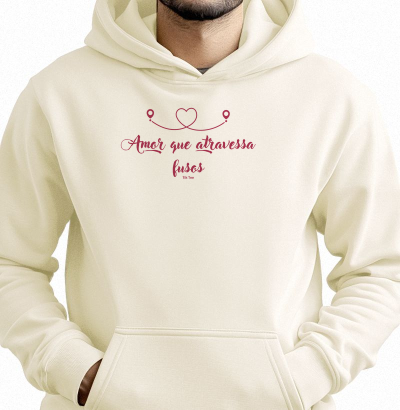 Amor que atravessa fusos