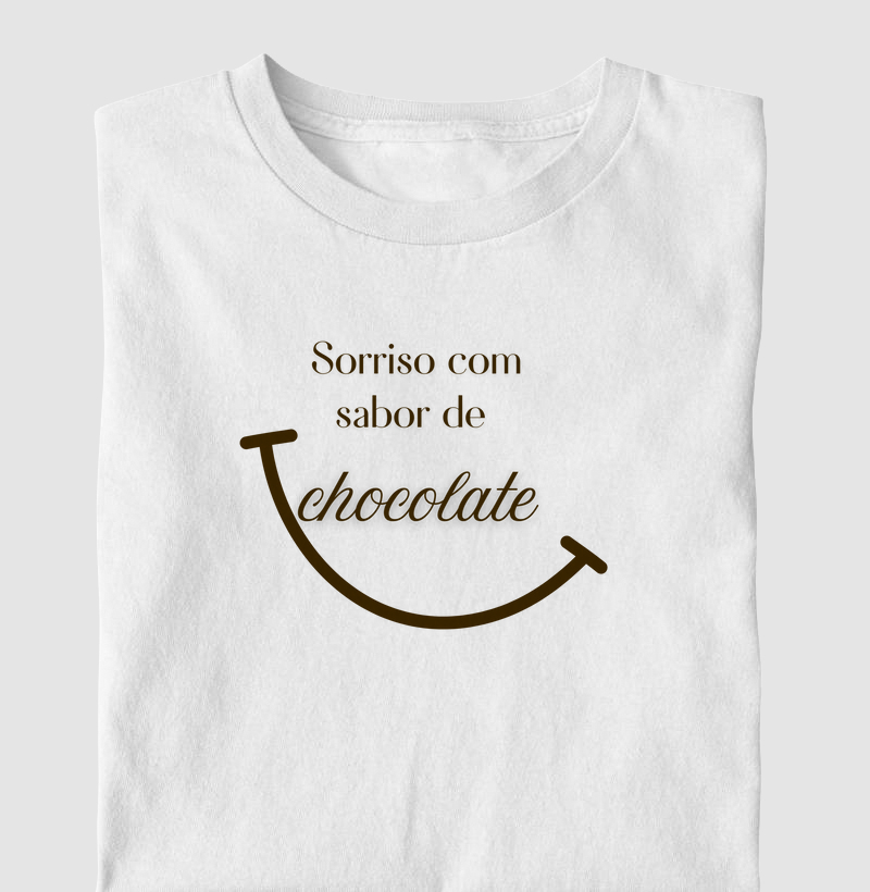 T-shirt sorriso com sabor de chocolate