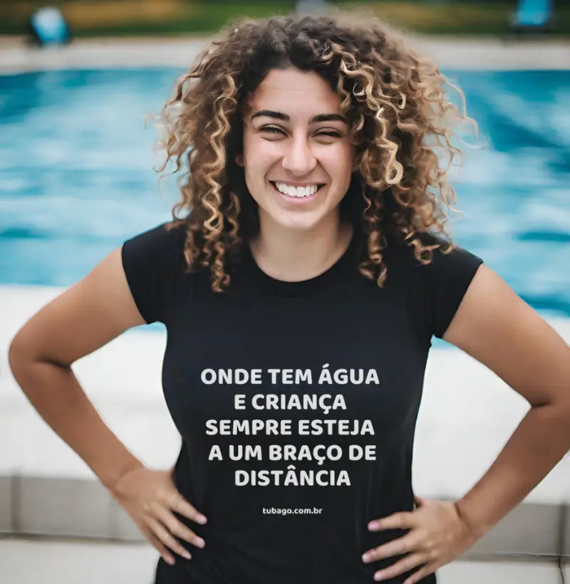 Camiseta para conscientização adulto | Onde tem água e criança...