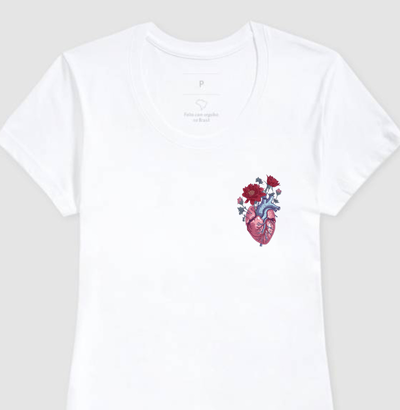 Camisa Coração Florido