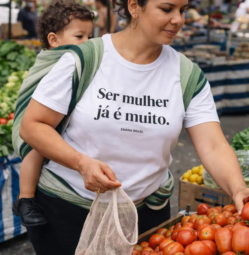 ser mulher, já é muito