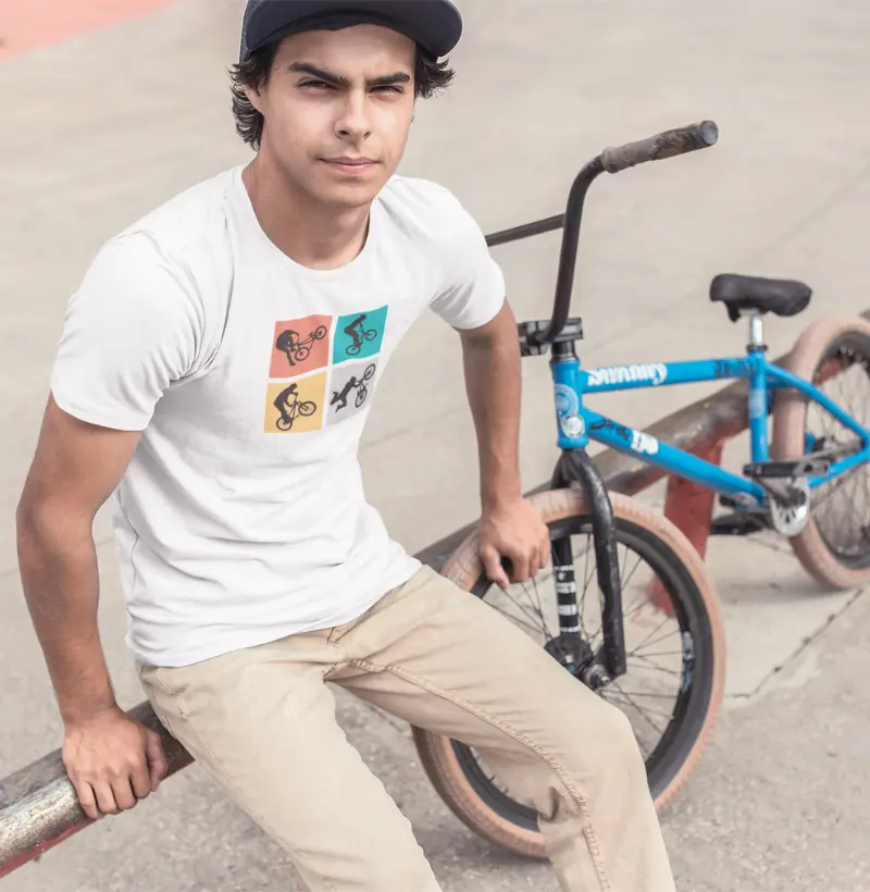 Camiseta Bike Tricks | 4 Manobras Radicais | Arte do Ciclismo | Estilo Urbano e Radical