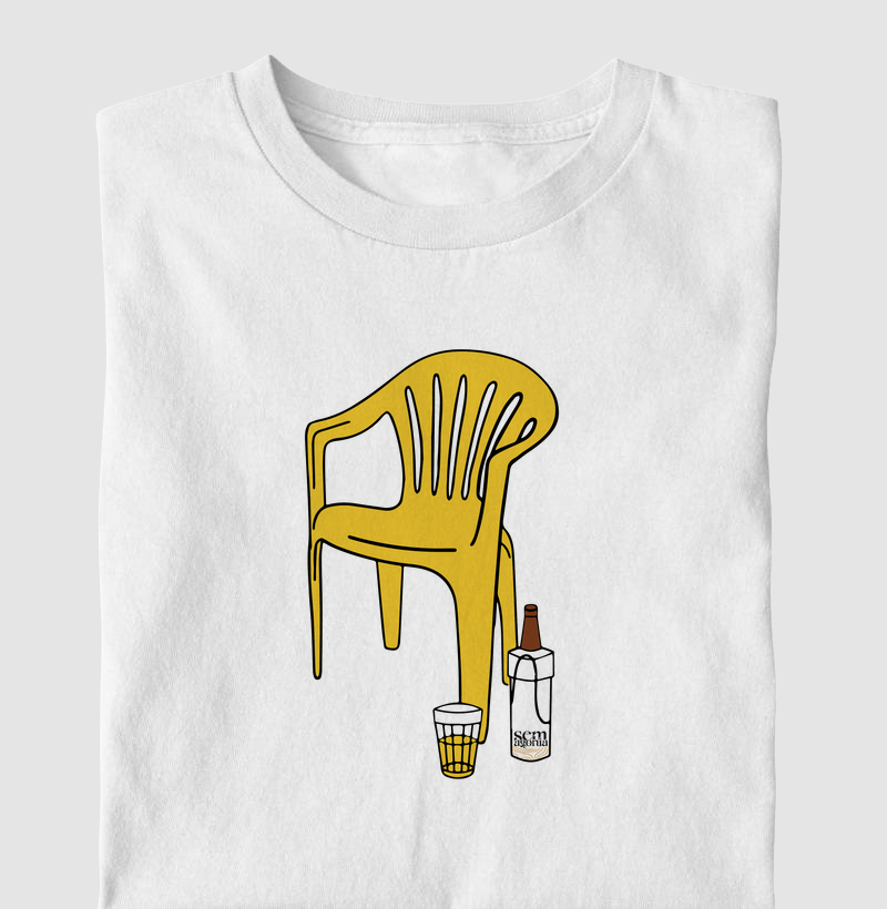Cadeira de boteco com cerveja - camiseta personalizada