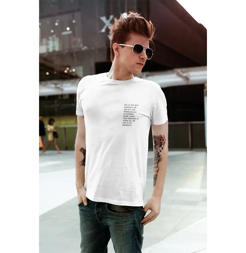 Camiseta Life is not just happiness