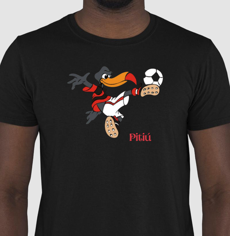 Camiseta Urubu Amazônico — Pitiú
