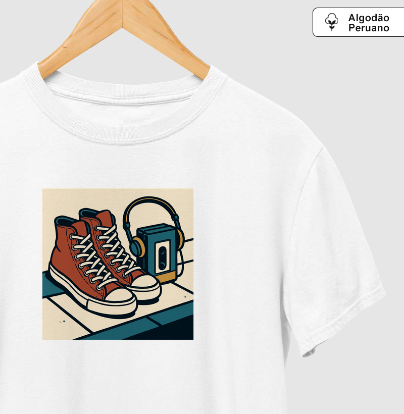 Camiseta Peruana Mixtape na Calçada — Tênis & Walkman | Posto80