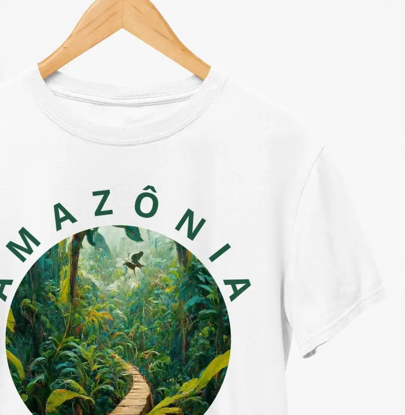 Camiseta ponte em meio a Floresta Amazônica
