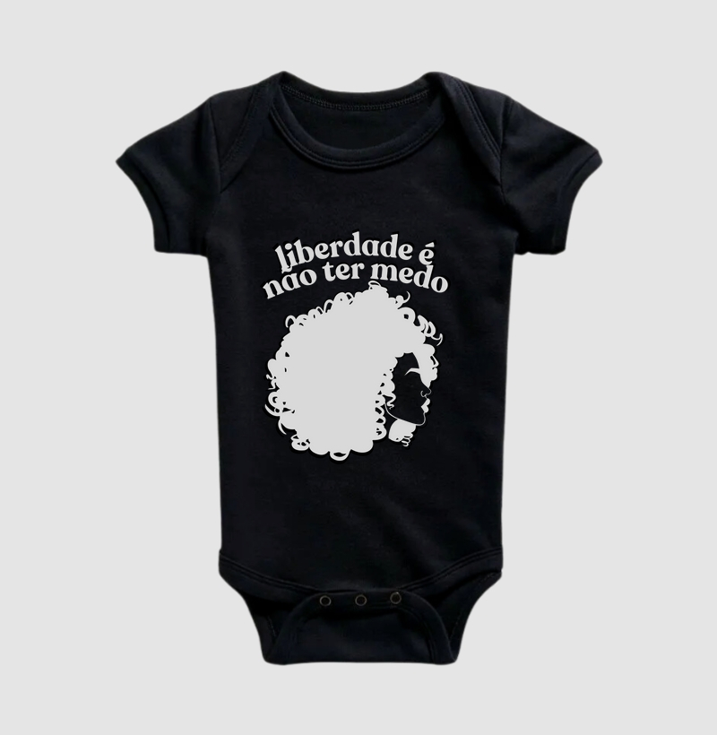  "Liberdade é Não Ter Medo" – Empoderamento e Atitude | Camiseta Livre