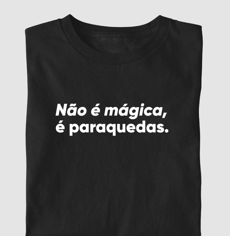 Não é mágica, é paraquedas!