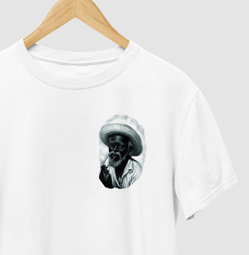 Camiseta Minimalista Preto Velho