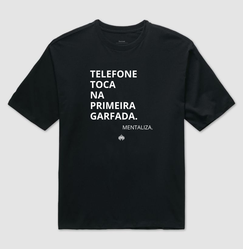 Telefone toca na primeira garfada.