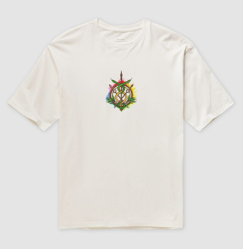 Camiseta Oversize Oxumaré: A Energia da Transformação em Cada Traço