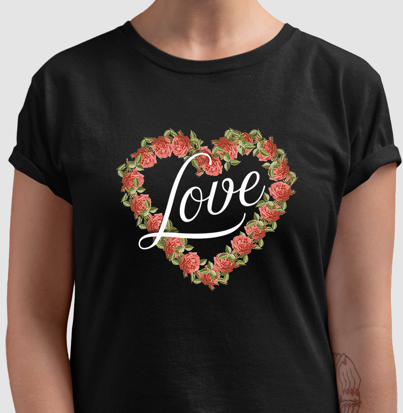 Camiseta Floral Love