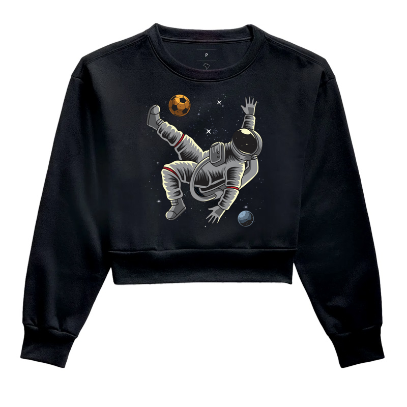 Astronauta Jogando Futebol no Espaço