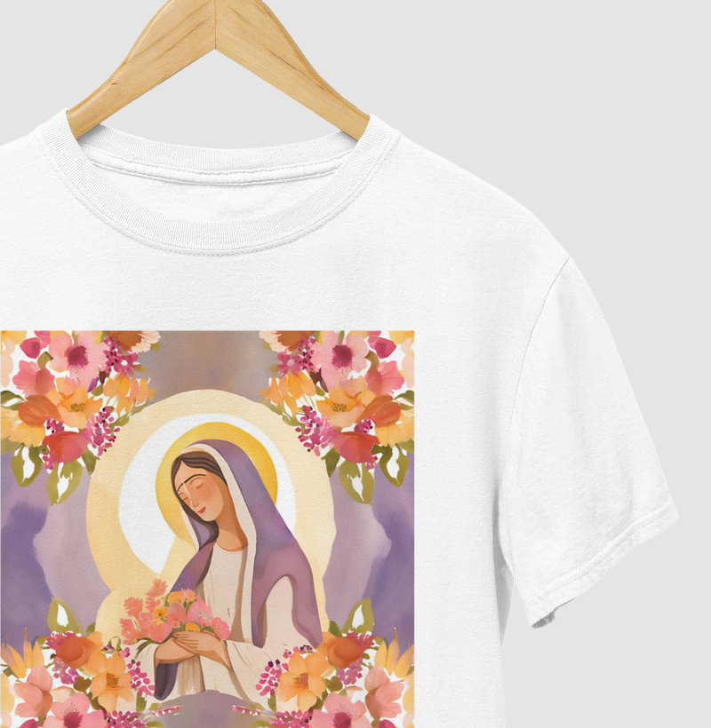 Camiseta Maria ilumina meu caminhar