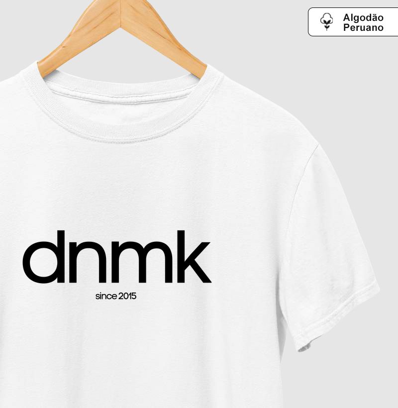 Camiseta estampa dnmk