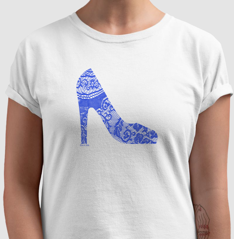 Scarpin renda azul