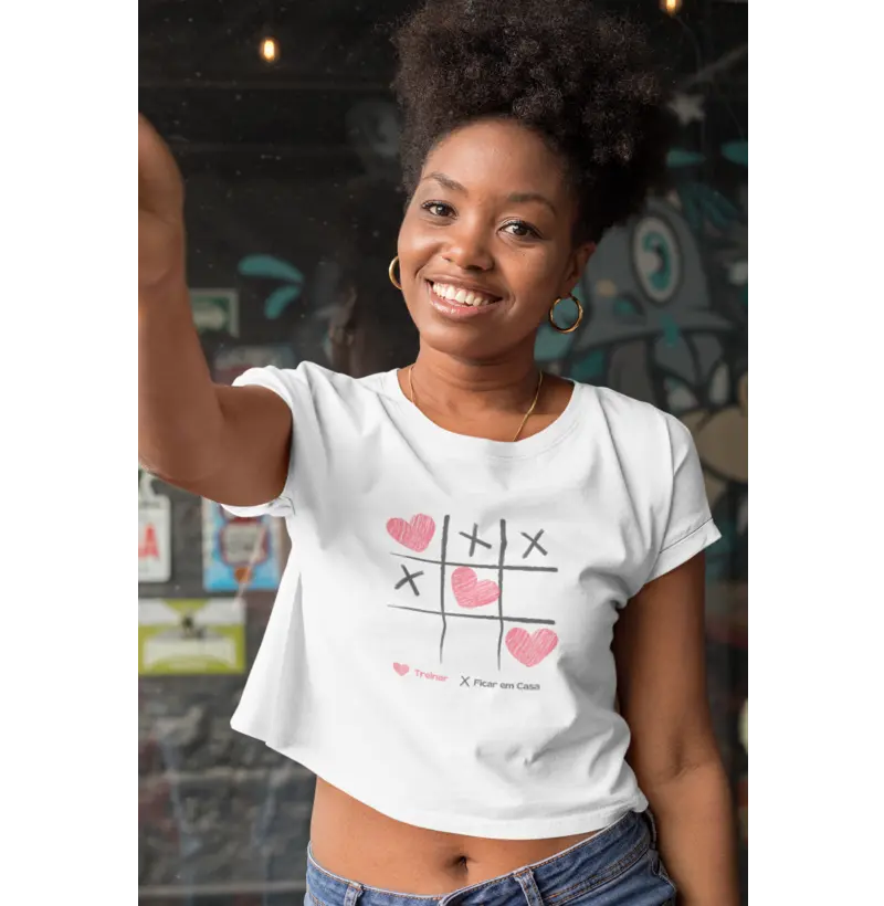 Cropped Jogo da Velha - Treinar x Ficar em Casa