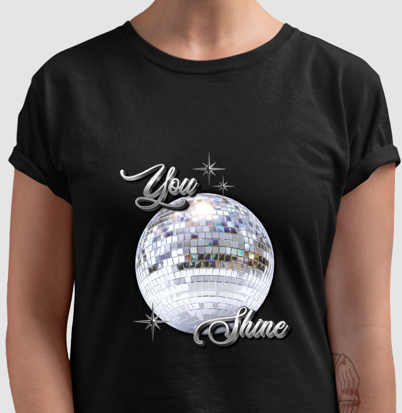 Camiseta You Shine com Globo Espelhado Prata