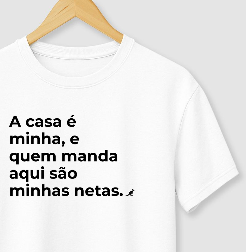 A casa é minha e quem manda aqui são minhas netas