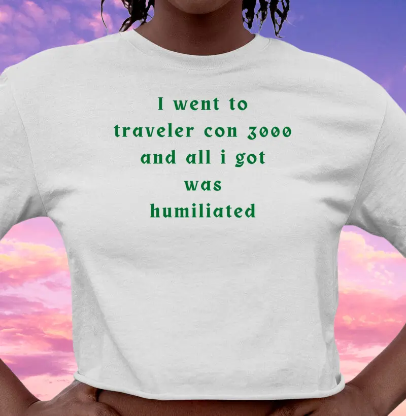 Cropped Traveler Con