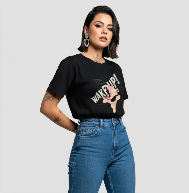 Camiseta Wake Up | Caos em Cores