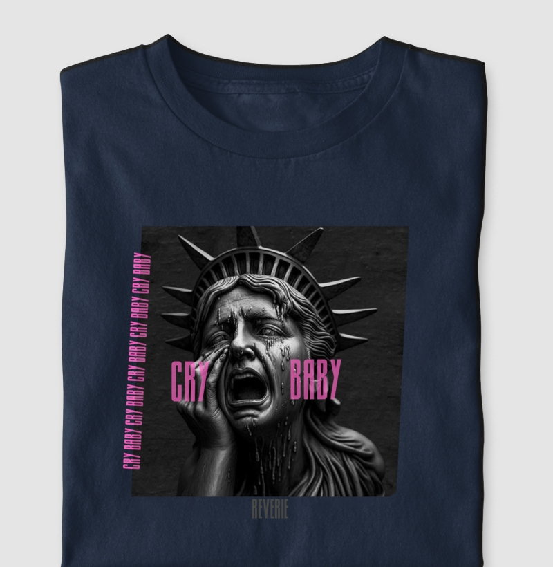 Camiseta Reverie Cry Baby