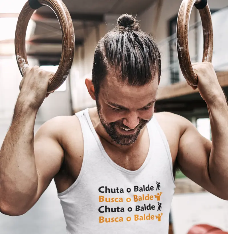 busca o balde, chuta o balde