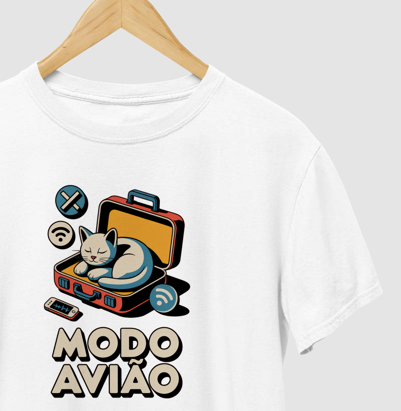 Gato em modo avião