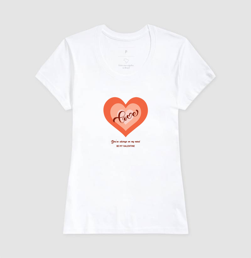 Camiseta Love Estampa de Coração
