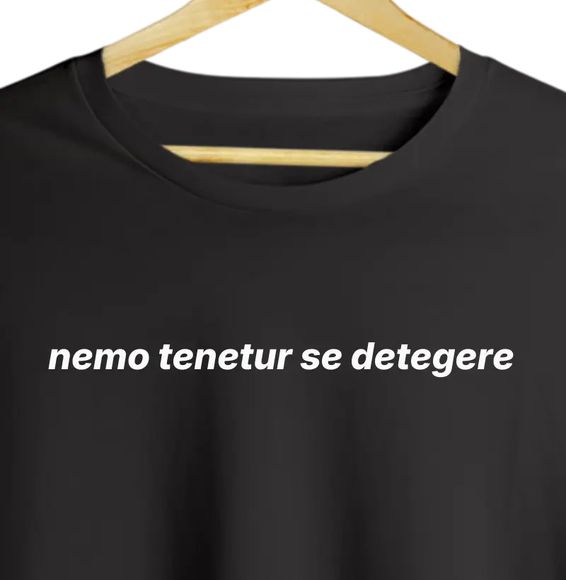 nemo tenetur se detegere