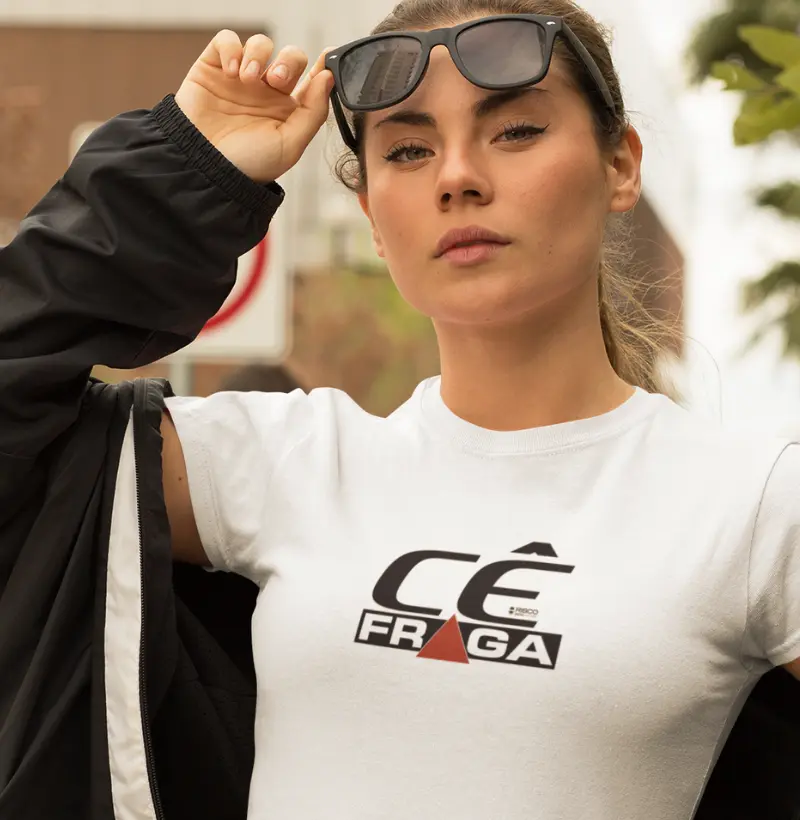 T-Shirt Feminina Branca - Cê Fraga