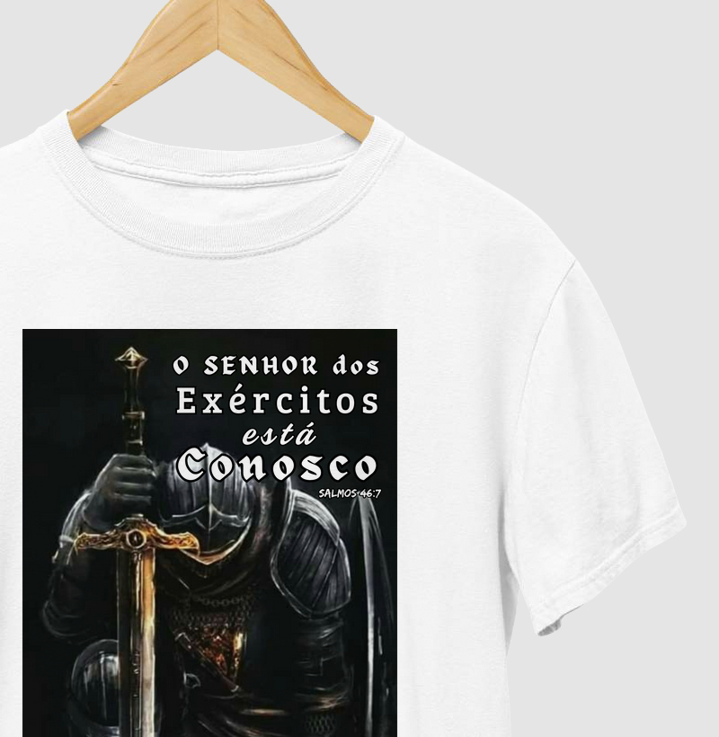 Camiseta Salmo 46:7 O senhor dos Exércitos está conosco