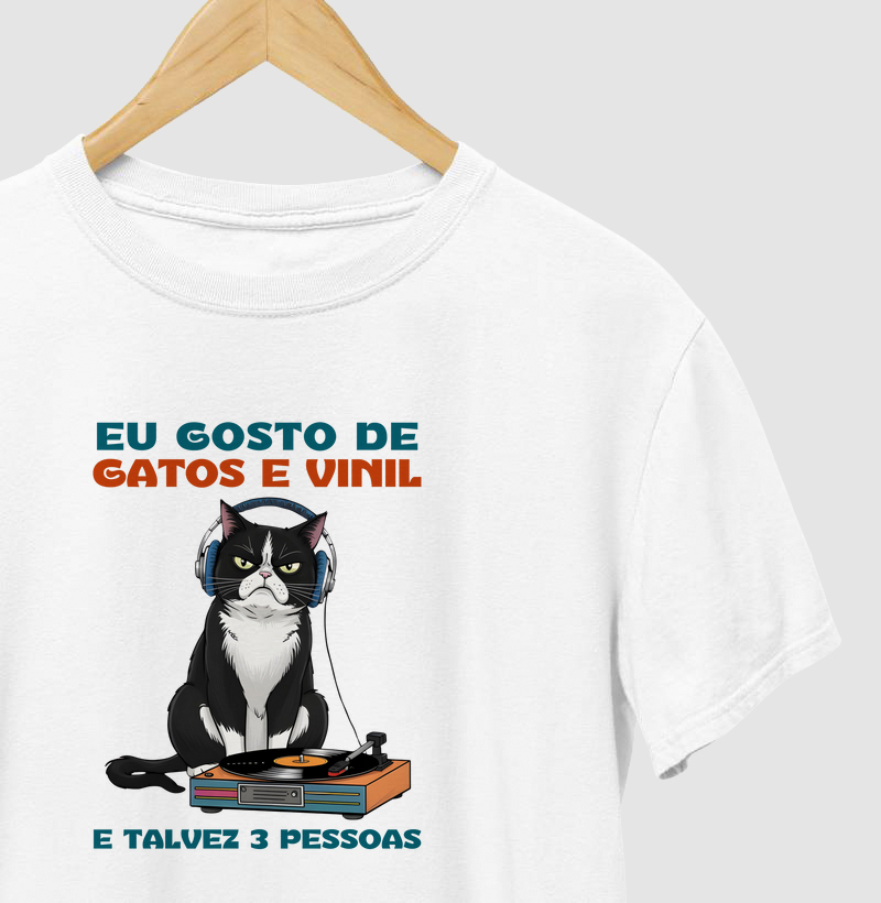 EU GOSTO DE GATOS E VINIL E TALVEZ 3 PESSOAS