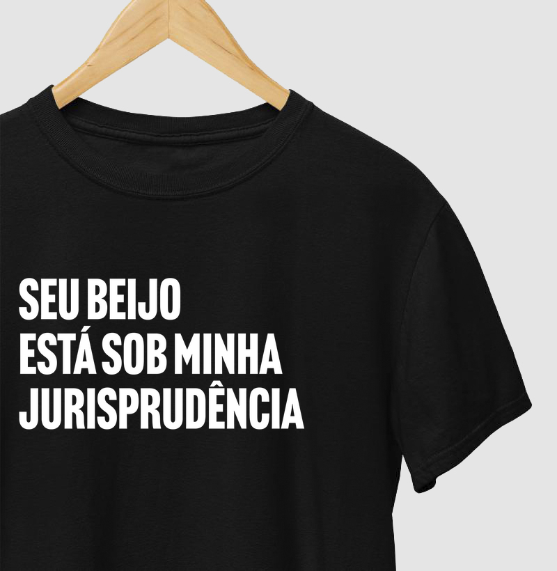 Seu beijo está sob a minha jurisprudência