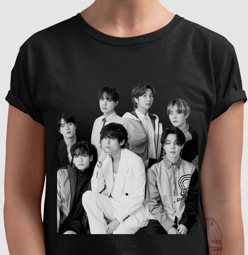 Camiseta Vogue Japan BTS